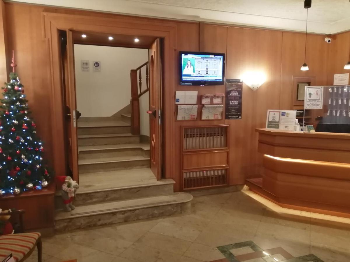 Hotel Verona Rzym Zewnętrze zdjęcie