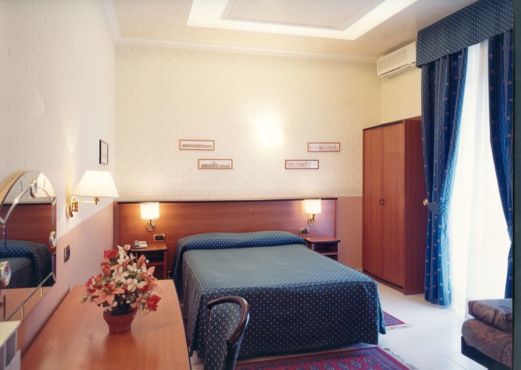 Hotel Verona Rzym Pokój zdjęcie